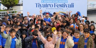 8. Samsun Uluslararası Tiyatro Festivali Başladı